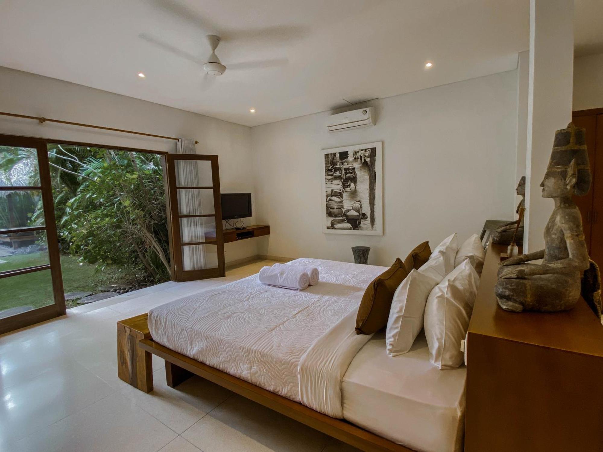 Villa Chocolat Seminyak Exterior photo